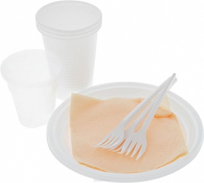 Набор "ТУРИСТ " на 3 персоны (3 тарелки,вилки, стакана,стопки, салфетки)